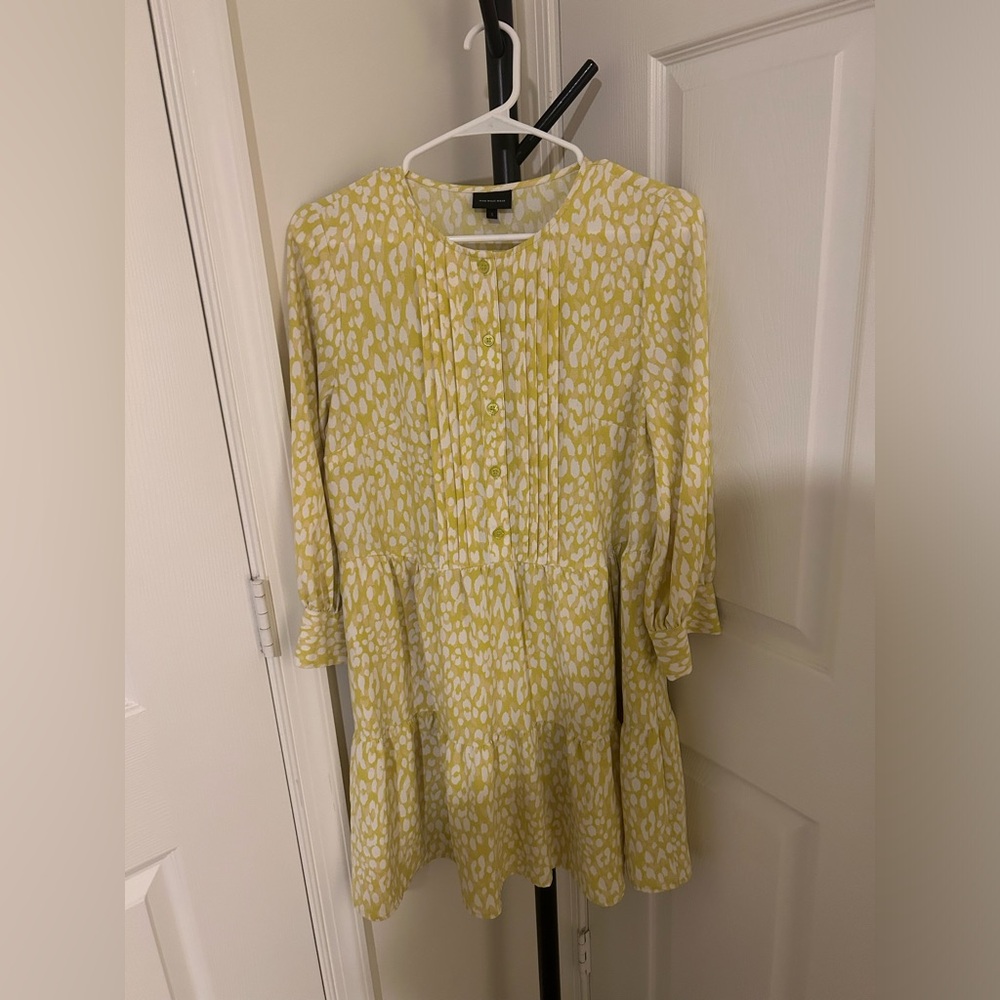yellow + white semi-formal dress 💛